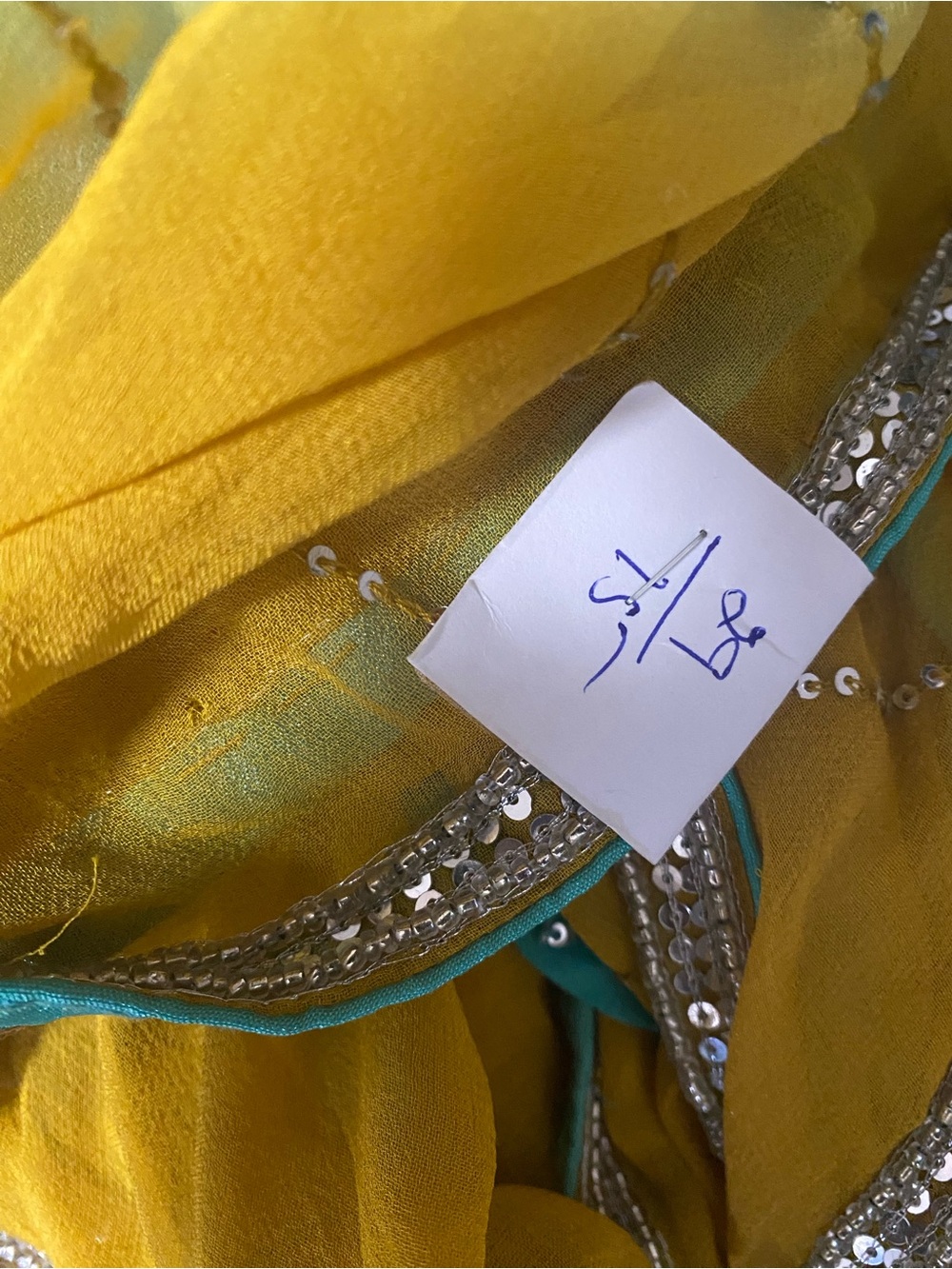 Indian suit - Picture 8 of 8